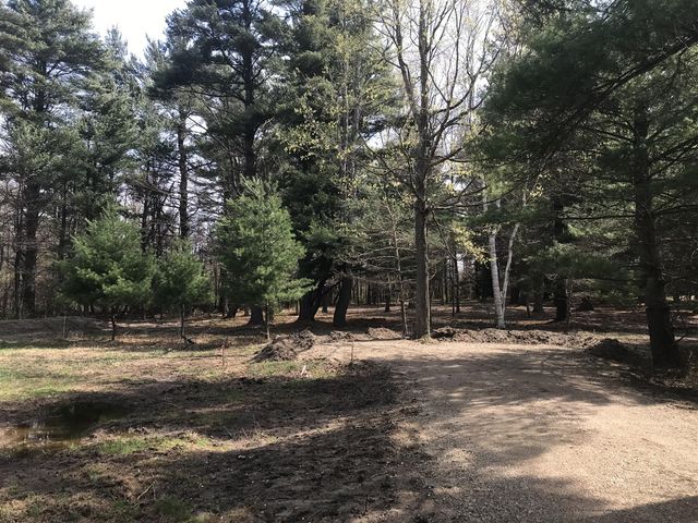 7087 Creekwood Drive, South Haven, MI 49090