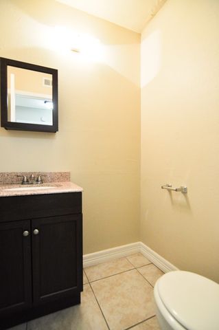 2912 Prairie Flower Circle D, Bryan, TX 77802