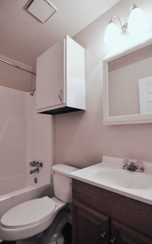 2912 Prairie Flower Circle D, Bryan, TX 77802