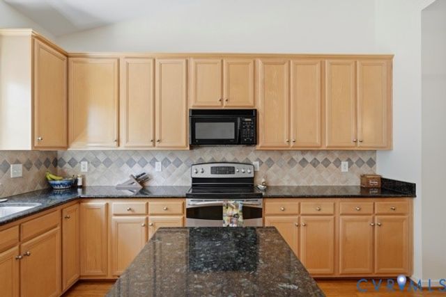 612 Green Garden Circle Cir, Chester, VA 23836
