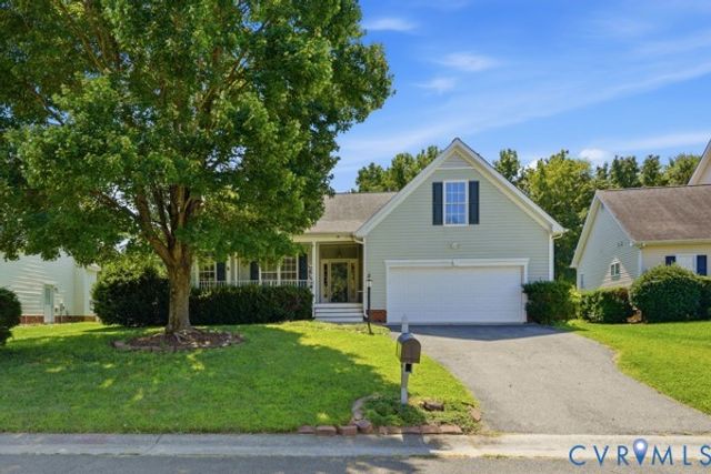 612 Green Garden Circle Cir, Chester, VA 23836