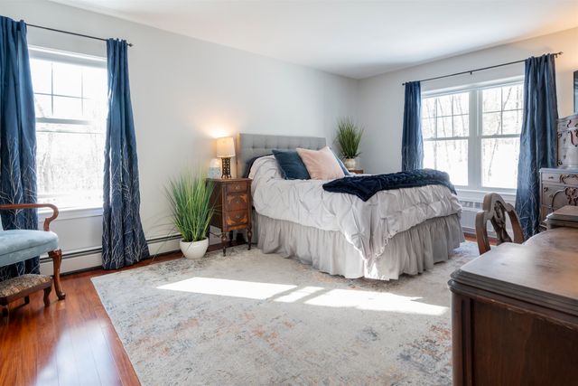 265 Edward J Roy Dr Unit 325, Manchester, NH 03104