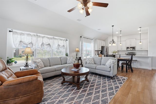 11800 Madrono Drive, Fort Worth, TX 76108