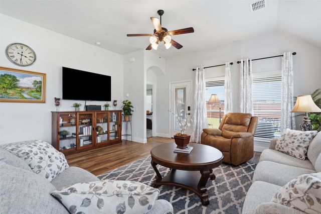 11800 Madrono Drive, Fort Worth, TX 76108