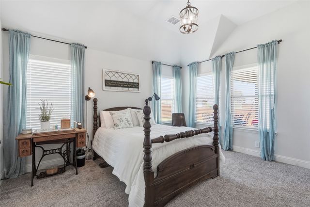 11800 Madrono Drive, Fort Worth, TX 76108
