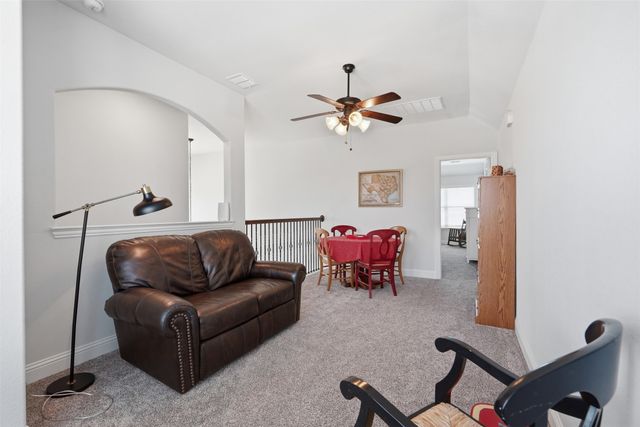 11800 Madrono Drive, Fort Worth, TX 76108