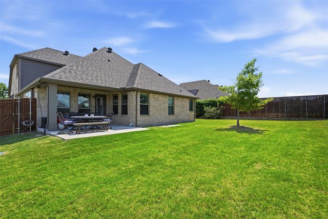 11800 Madrono Drive, Fort Worth, TX 76108
