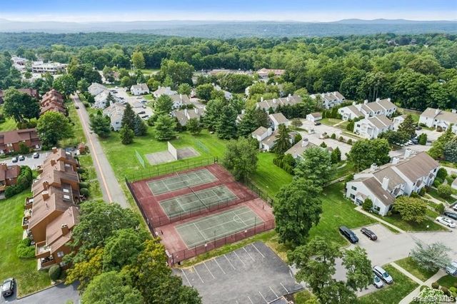 24 Leisure Way, Mohegan Lake, NY 10547