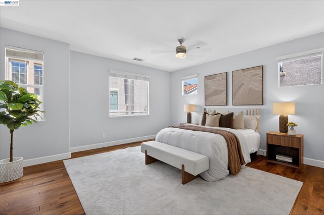 5880 Hillbrook Pl, Dublin, CA 94568
