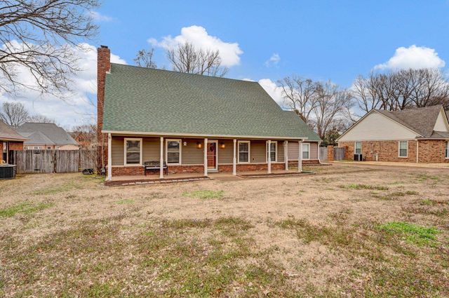 582 BRINSLEY DR, Collierville, TN 38017