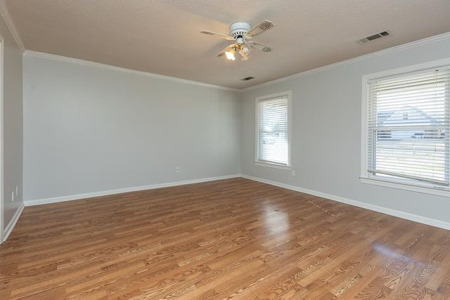 582 BRINSLEY DR, Collierville, TN 38017