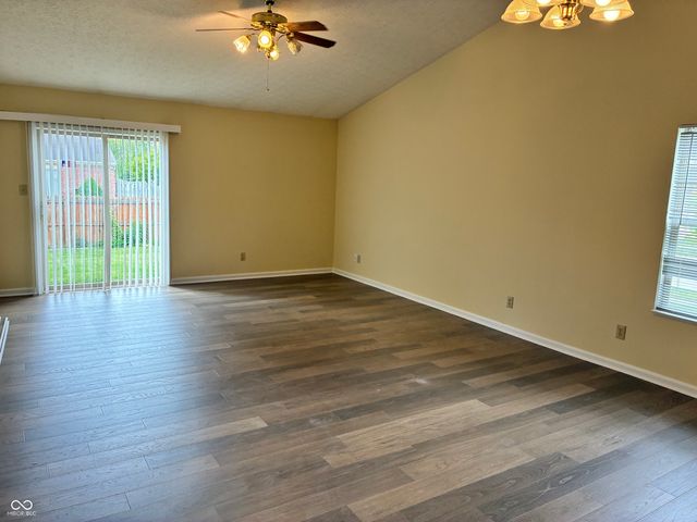 8410 Armistead Lane, Indianapolis, IN 46227