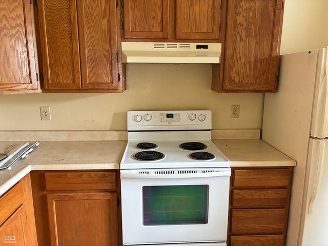 8410 Armistead Lane, Indianapolis, IN 46227