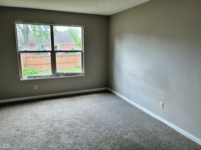 8410 Armistead Lane, Indianapolis, IN 46227