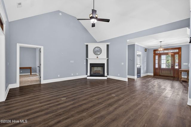 54 Stonegate Circle, Hampstead, NC 28443