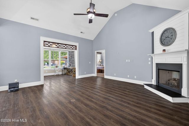 54 Stonegate Circle, Hampstead, NC 28443