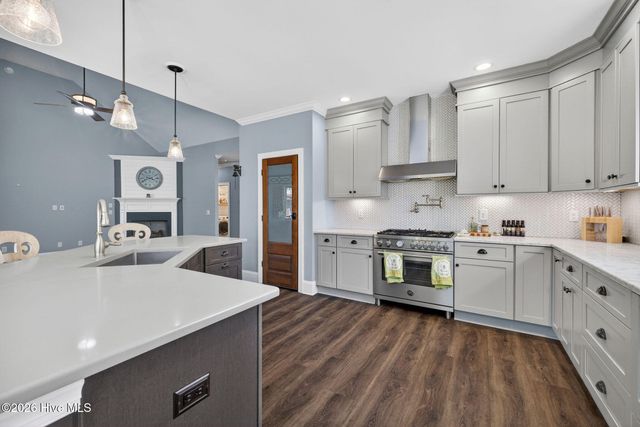 54 Stonegate Circle, Hampstead, NC 28443
