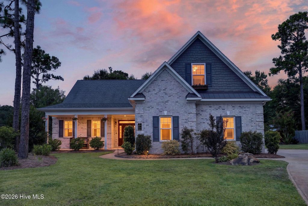 54 Stonegate Circle, Hampstead, NC 28443