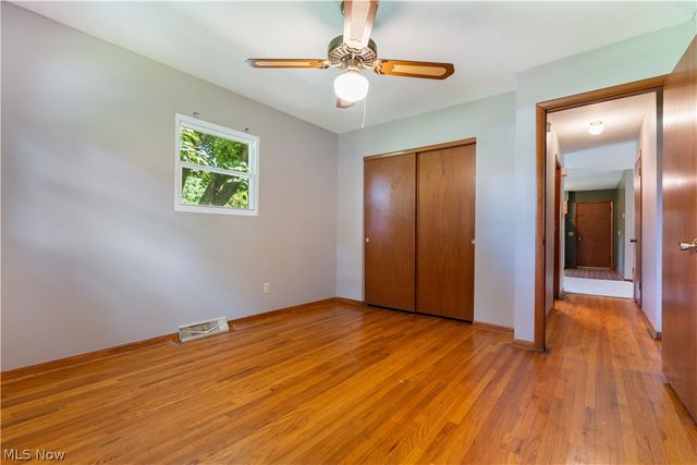 7505 Ivydale Avenue NW, North Canton, OH 44720