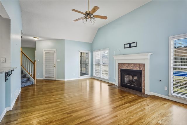 1979 HAMBURG CV, Memphis, TN 38016