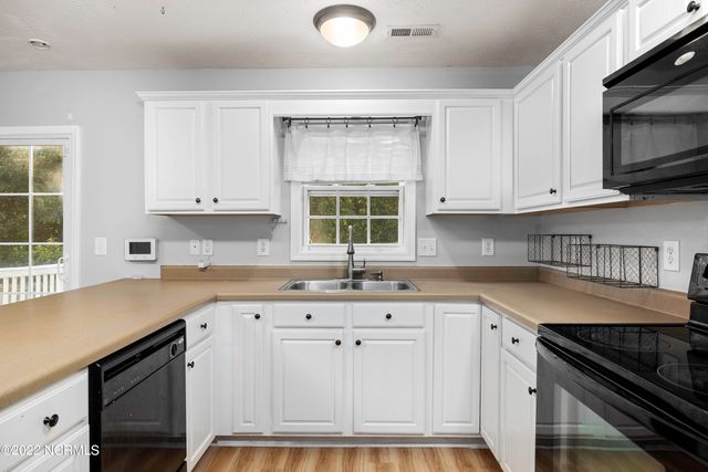 257 Rutherford Way, Jacksonville, NC 28540