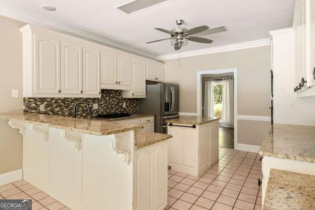 343 Brooks Woolsey Road, Fayetteville, GA 30215