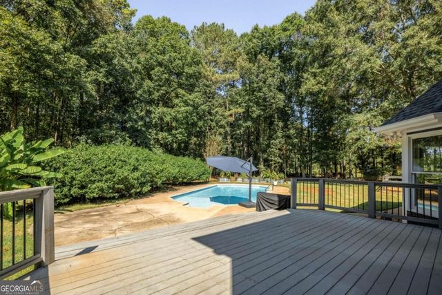 343 Brooks Woolsey Road, Fayetteville, GA 30215