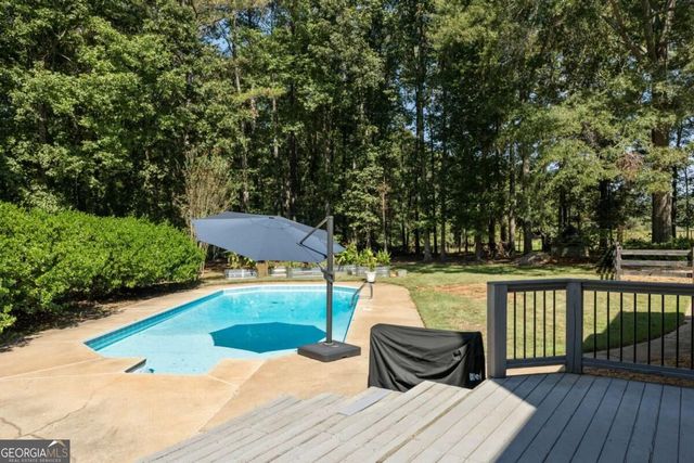 343 Brooks Woolsey Road, Fayetteville, GA 30215