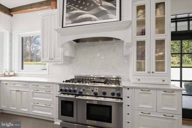 641 STILLWATER RD, Gibson Island, MD 21056