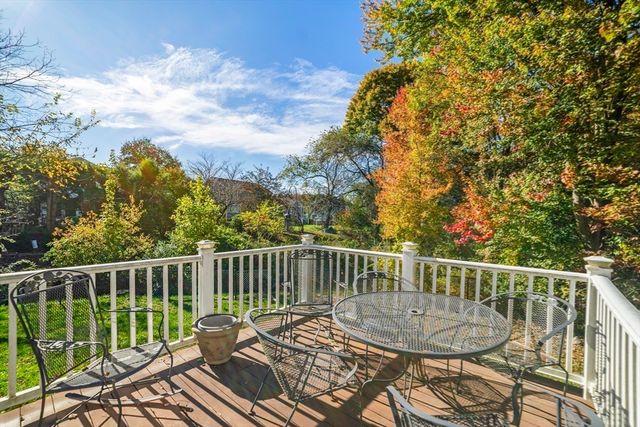 1904 Washington St, Canton, MA 02021