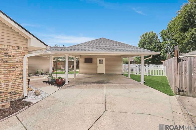 1540 Heartwood Dr, Baton Rouge, LA 70816