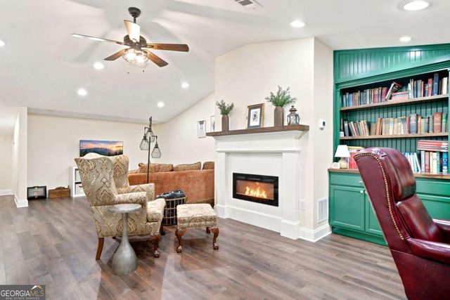 6100 Henderson Mountain Road, Jasper, GA 30143