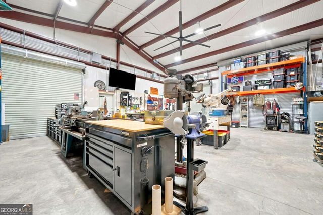 6100 Henderson Mountain Road, Jasper, GA 30143