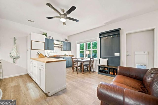 6100 Henderson Mountain Road, Jasper, GA 30143