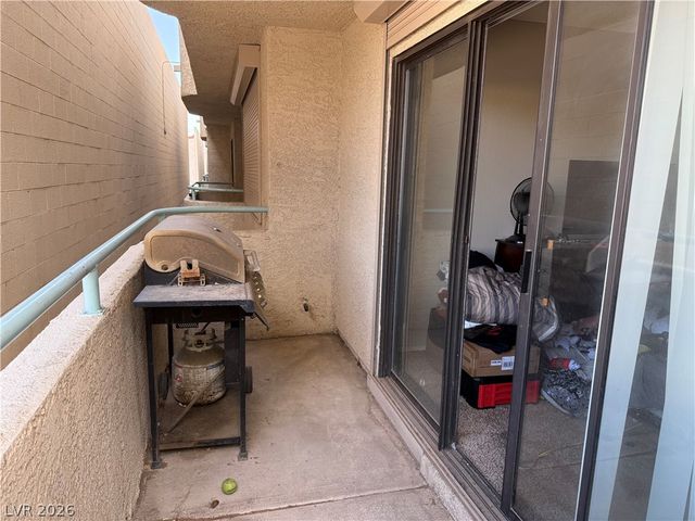850 North Sloan Lane 104, Las Vegas, NV 89110