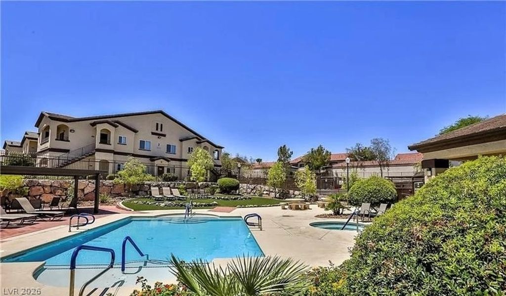 2291 West Horizon Ridge Parkway 5228, Henderson, NV 89052 — photo 2