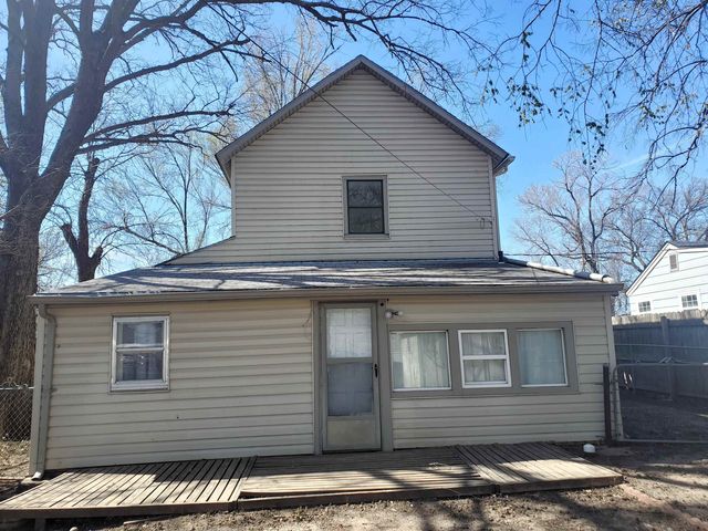 528 N 12th St, Salina, KS 67401