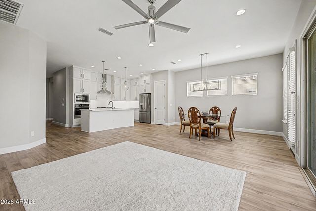 19401 W MISSOURI Avenue, Litchfield Park, AZ 85340