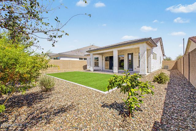 19401 W MISSOURI Avenue, Litchfield Park, AZ 85340