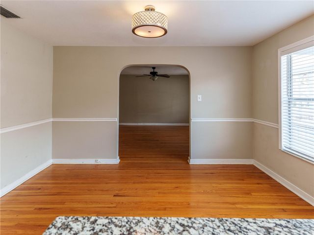 126 W JEAN STREET, Tampa, FL 33604