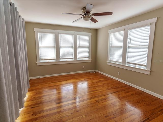 126 W JEAN STREET, Tampa, FL 33604