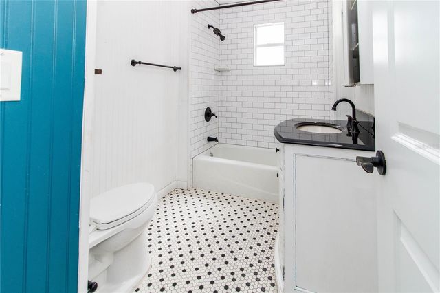 126 W JEAN STREET, Tampa, FL 33604