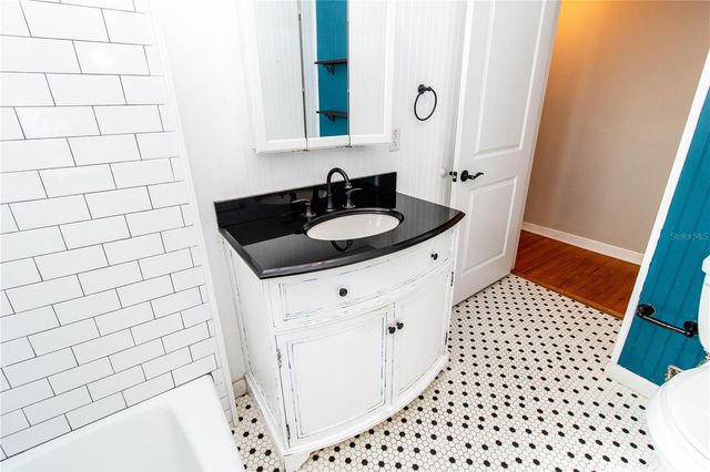 126 W JEAN STREET, Tampa, FL 33604