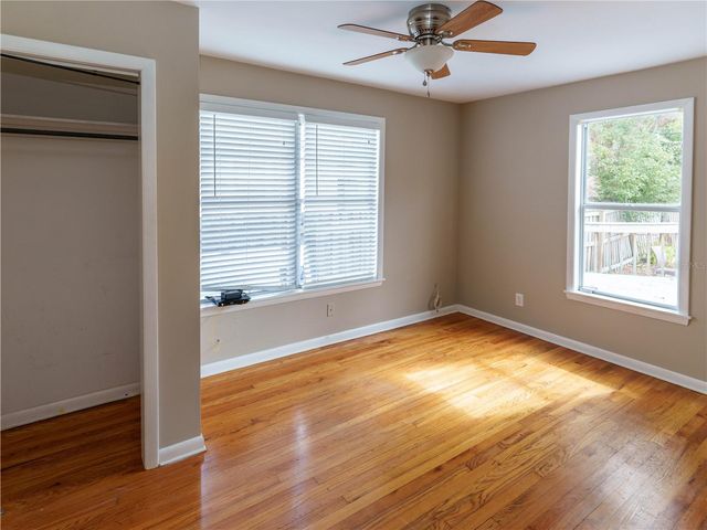 126 W JEAN STREET, Tampa, FL 33604