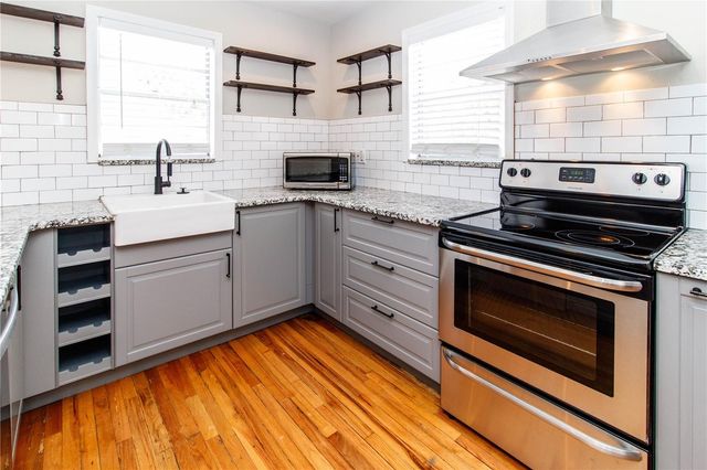 126 W JEAN STREET, Tampa, FL 33604