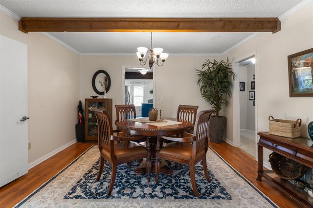 1520 S Lynn Lane Road, Tulsa, OK 74108