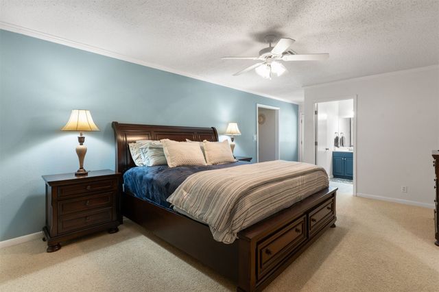 1520 S Lynn Lane Road, Tulsa, OK 74108
