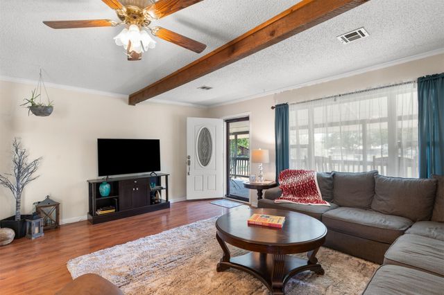 1520 S Lynn Lane Road, Tulsa, OK 74108