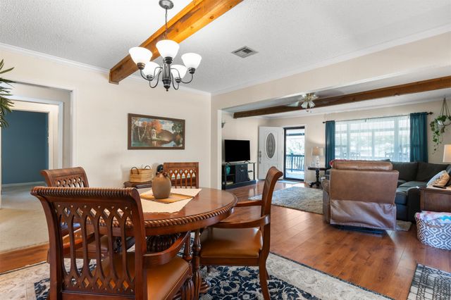 1520 S Lynn Lane Road, Tulsa, OK 74108