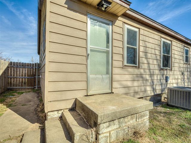 6910 NW 53rd Street, Bethany, OK 73008